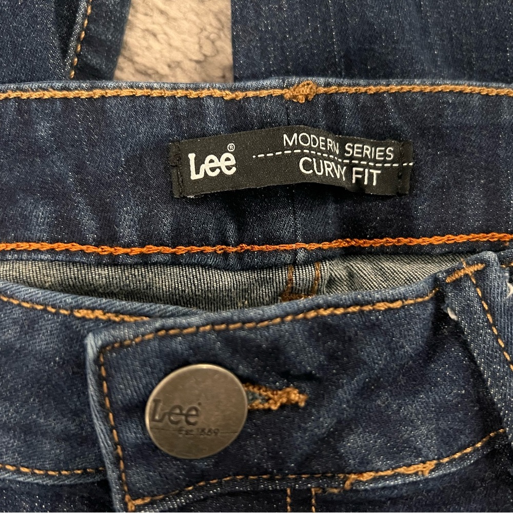 Lee Jeans Modern Curvy Fit